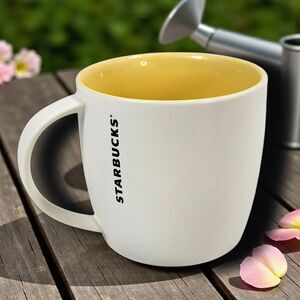 Starbucks 2011 White & Sunny Yellow Bone China Mug 14 oz EUC Coffee Tea